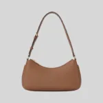 Single main compartment with high-visibility light fabric lining and structured flat base